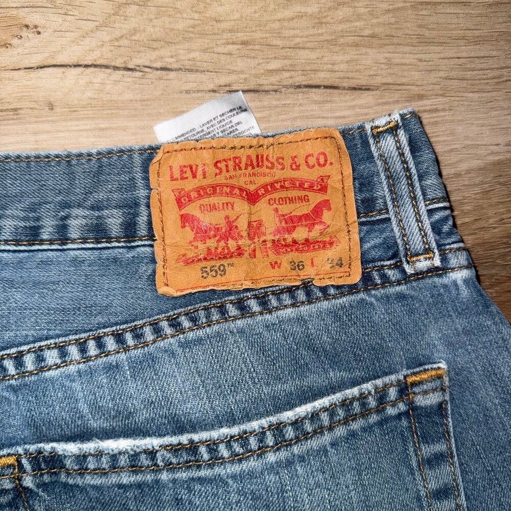 Levi’s 559 Relaxed Straight Fit Jeans - Picture 4 of 4